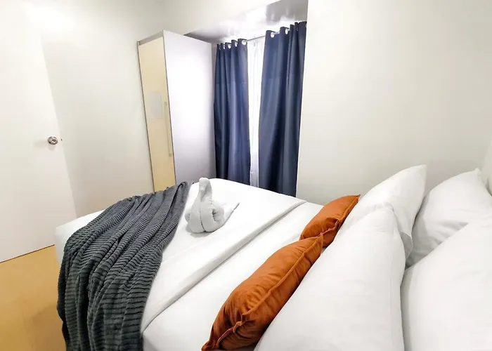 2214t2 Avida Towers It Park 2 Bedroom Unit With 2 Cr Apartment *