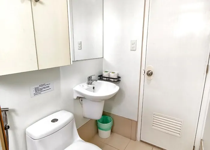 Apartment 2214t2 Avida Towers It Park 2 Bedroom Unit With 2 Cr *